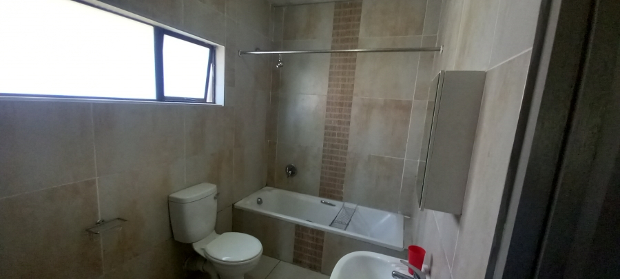 To Let 1 Bedroom Property for Rent in Vincent Heights Eastern Cape
